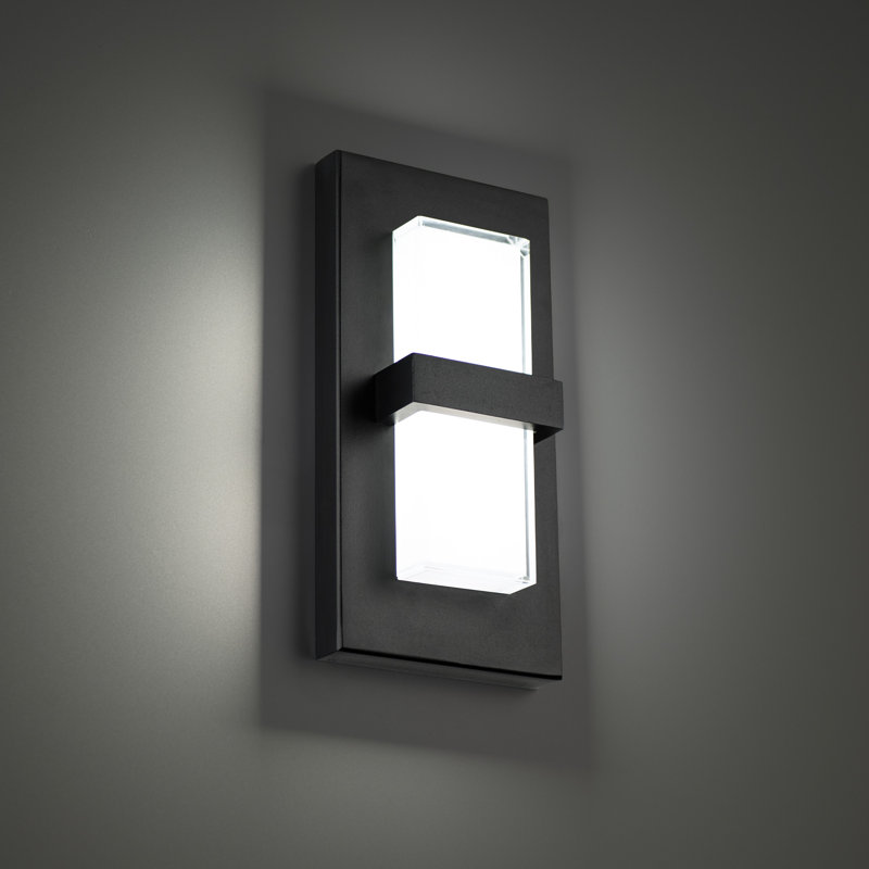 Bandeau LED Wall Light, 10" H x 5" W x 2.25" D, 3000K