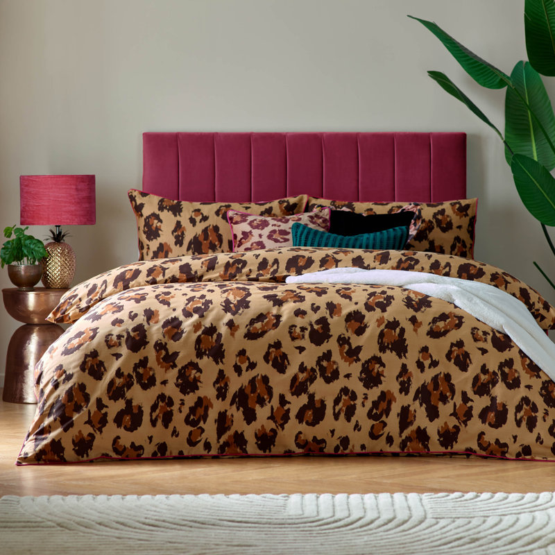 True Leopard Cotton Blend Animal Print Duvet Cover Set with Pillowcases Included, Brown