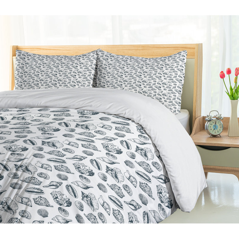 No Duvet Cover, Queen Duvet Cover + 2 Standard Shams