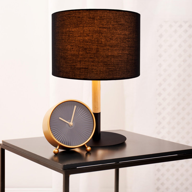 Lynnell Metal Table Lamp