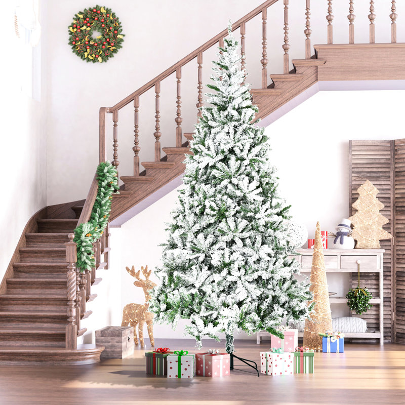 Arbre artificiel enneigé 9 pi de hauteur, sans entretien, facile à manipuler avec sensation de Noël, assemblage simple