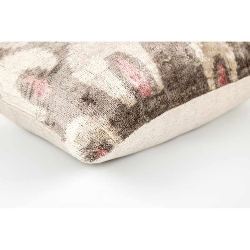 Coussin en velours de soie à la main Canvello