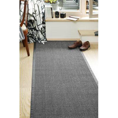 Cahto Solid Colour Area Rug