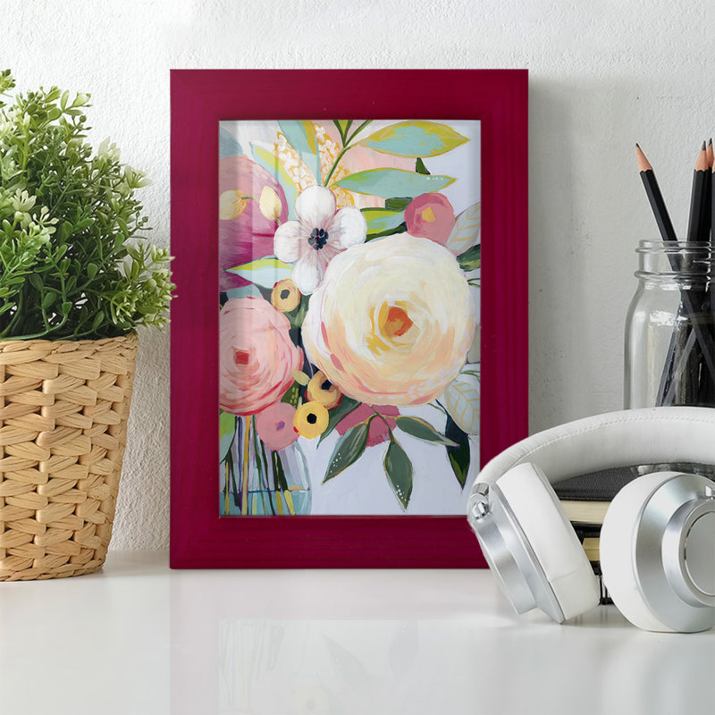 Georgia Bouquet II, encadré sur papier, H 7 po x l 5 po x P 1 po, Rouge