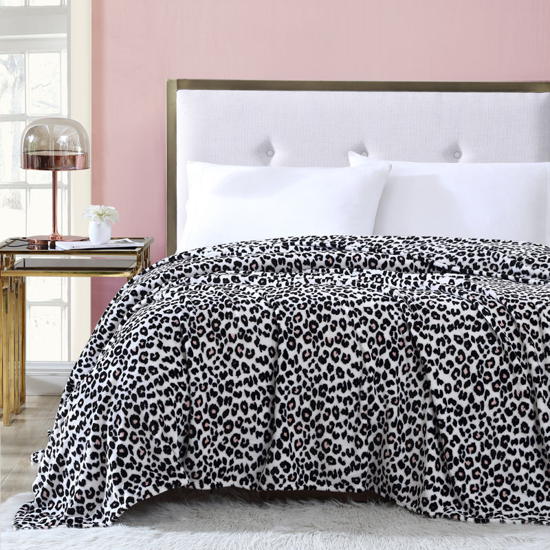 Betsey Johnson Printed Ultra Soft Plush Fleece Blankets, King