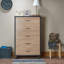 Commode en chêne clair de style moderne