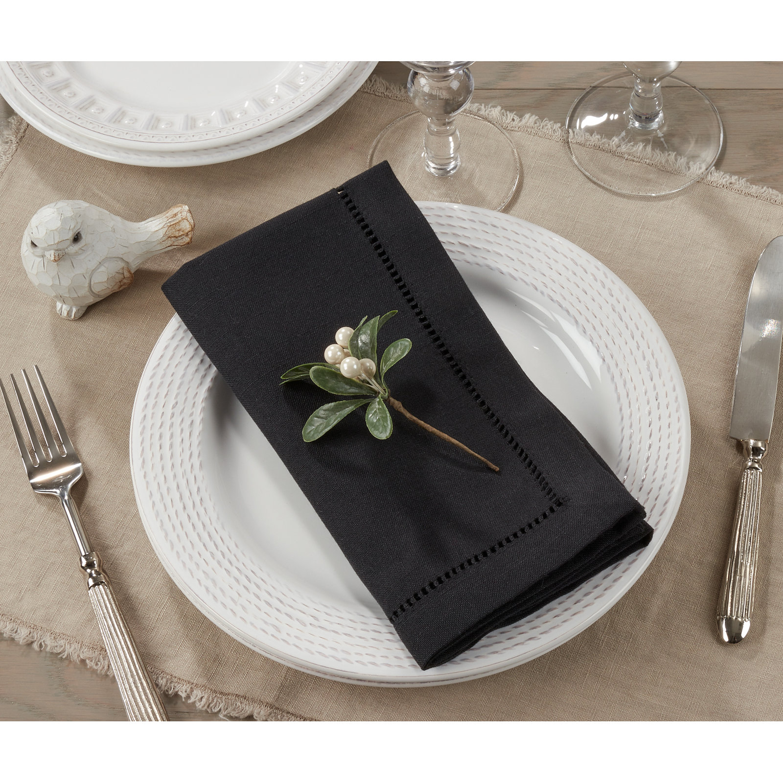 Kelton Hemstitched Border 20" Napkin, 20" L x 20" W