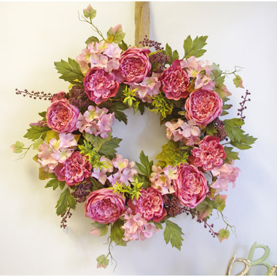 Handcrafted Faux Polyester 22'' Wreath