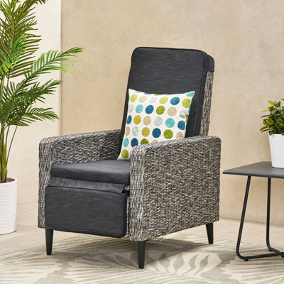 Fauteuil inclinable d'extérieur avec look, coussins d'eau renforcés par des attaches autoagrippantes, l 27,13 po x P 32,36 po, H 40,58 po, noir et gris pour coussins de patio, superbe finition, pieds en fer, cour arrière