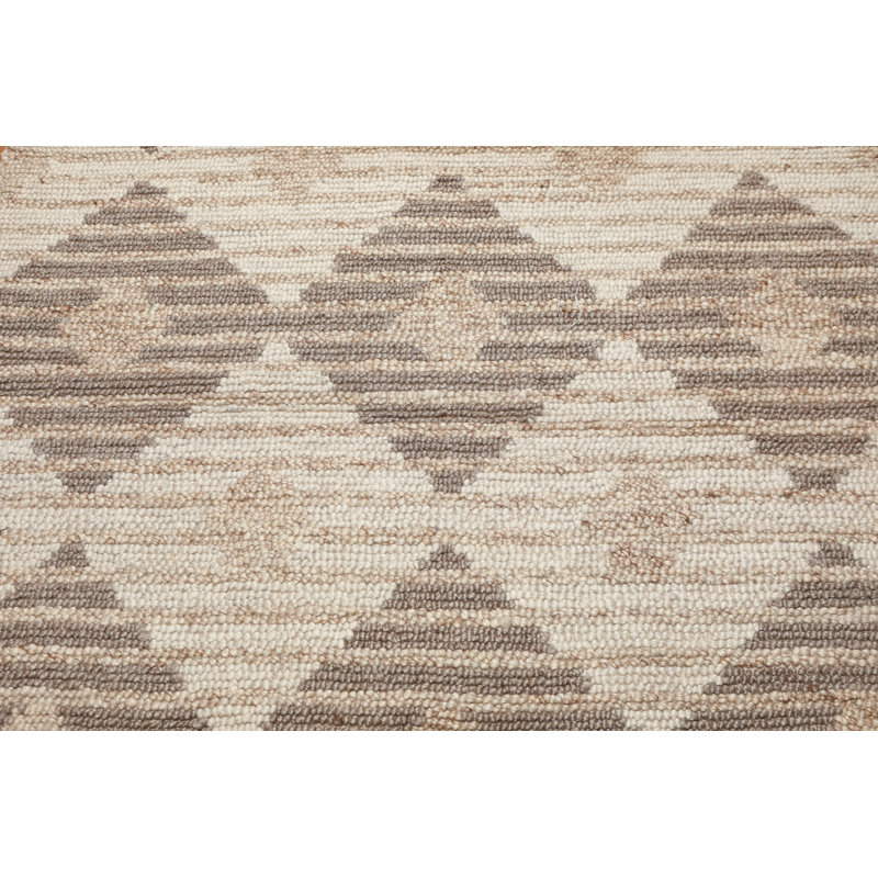 Deloatch Wool Geometric Indoor Rug