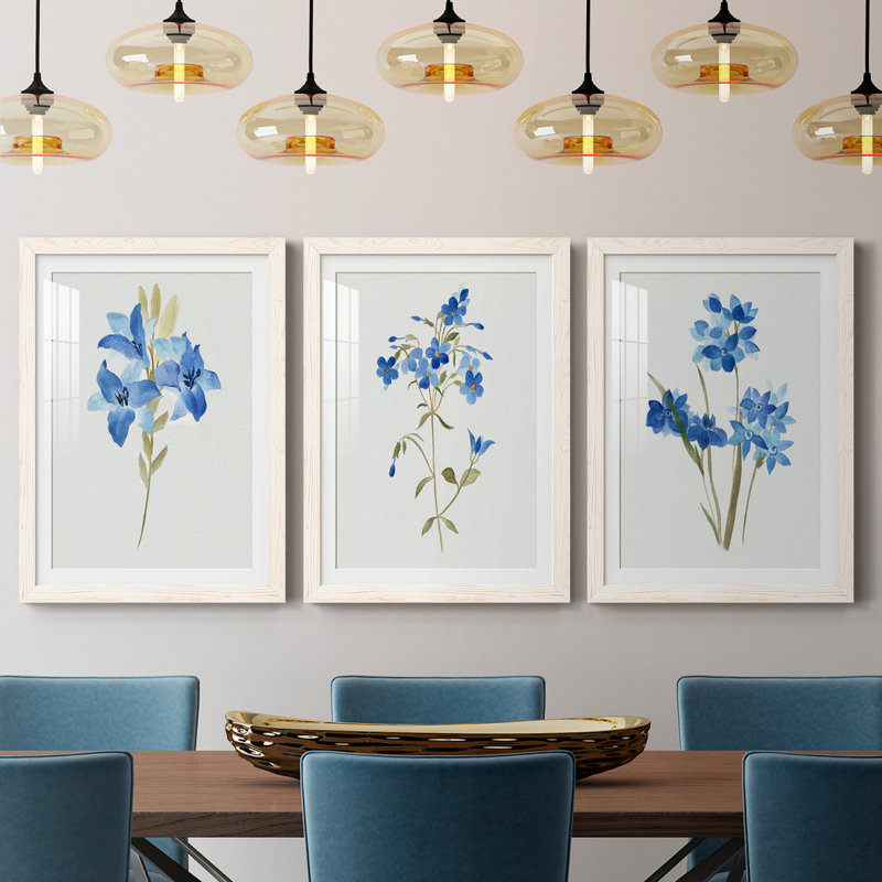 «Blue Blossom Botanical I», ensemble de 3 cadres photo, H 31,5 po x l 47 po x P 1,5 po, Blanc