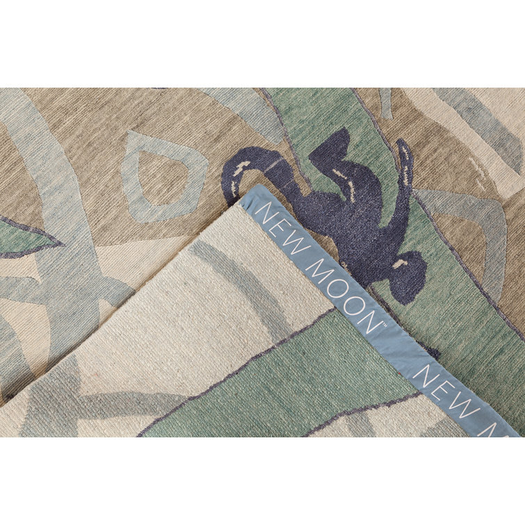 Classic Abstract Area Rug