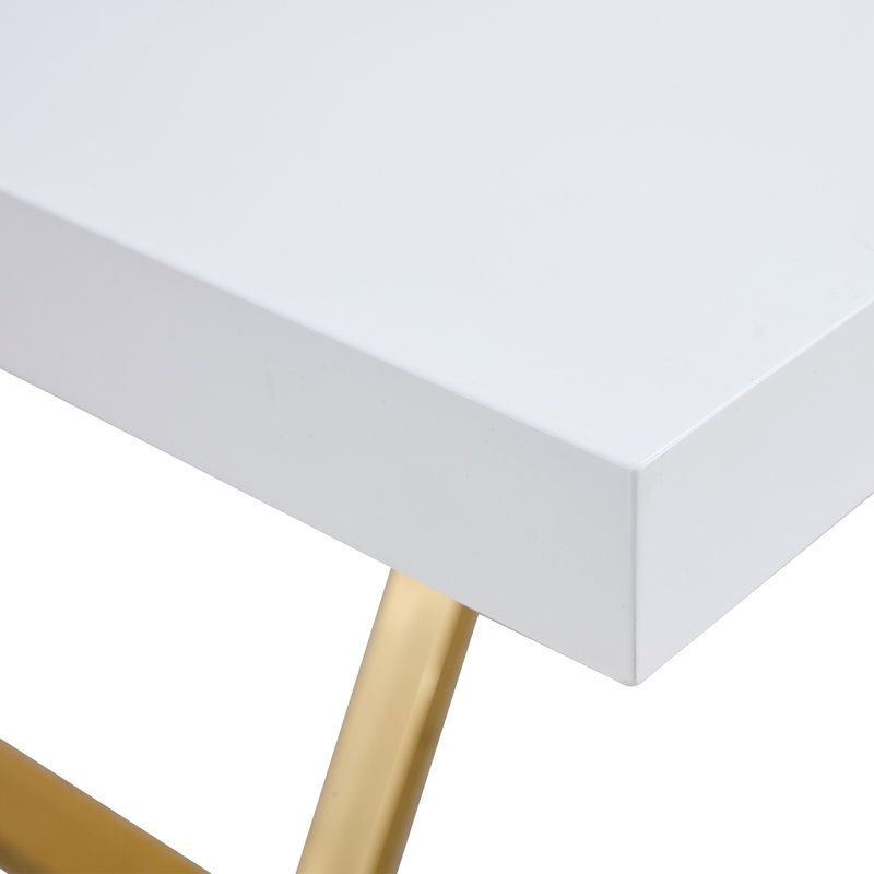 Ensemble de salle à manger moderne en faux marbre 71 "avec base géométrique dorée et chaises en porte-à-faux, 7