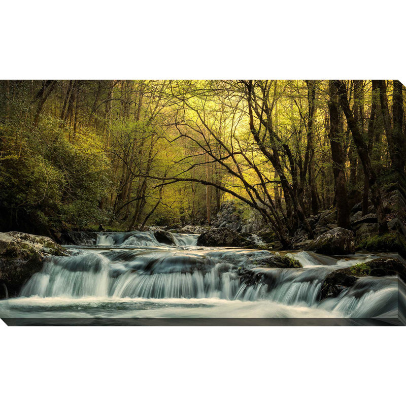 «Waterfall Creek», reproduction de photo, H 18 po x l 30 po x P 1 po, Toile tendue