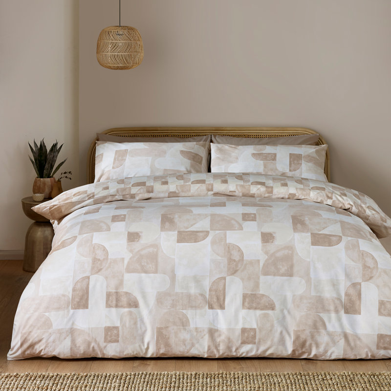 Sloane Geo Reversible Duvet Cover Set, Double Duvet Cover + 2 Standard Pillowcases