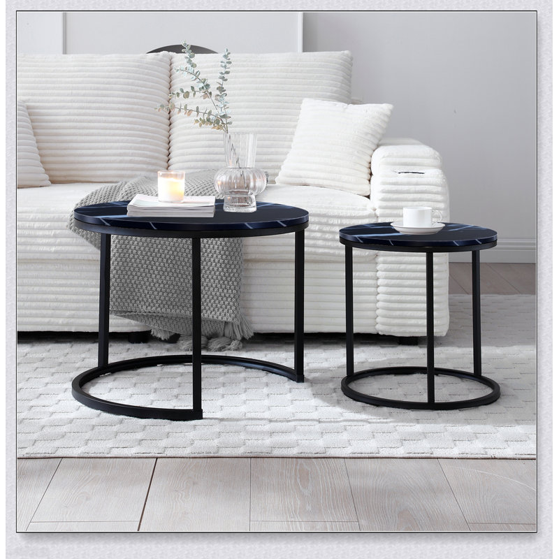 Ensemble de 2 tables basses gigognes avec dessus en marbre et cadres en métal robustes, parfaits pour un décor moderne et industriel