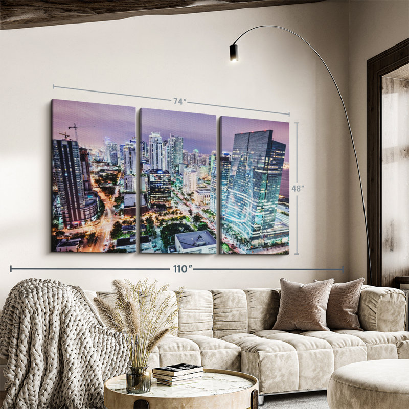 «Florida At Night» sur toile, H 48 po x l 74 po x P 1,25 po