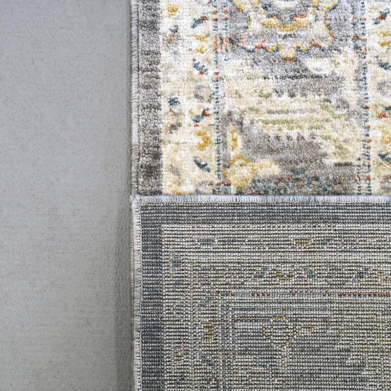 Igikpak Oriental Indoor Rug, Round 5'3"
