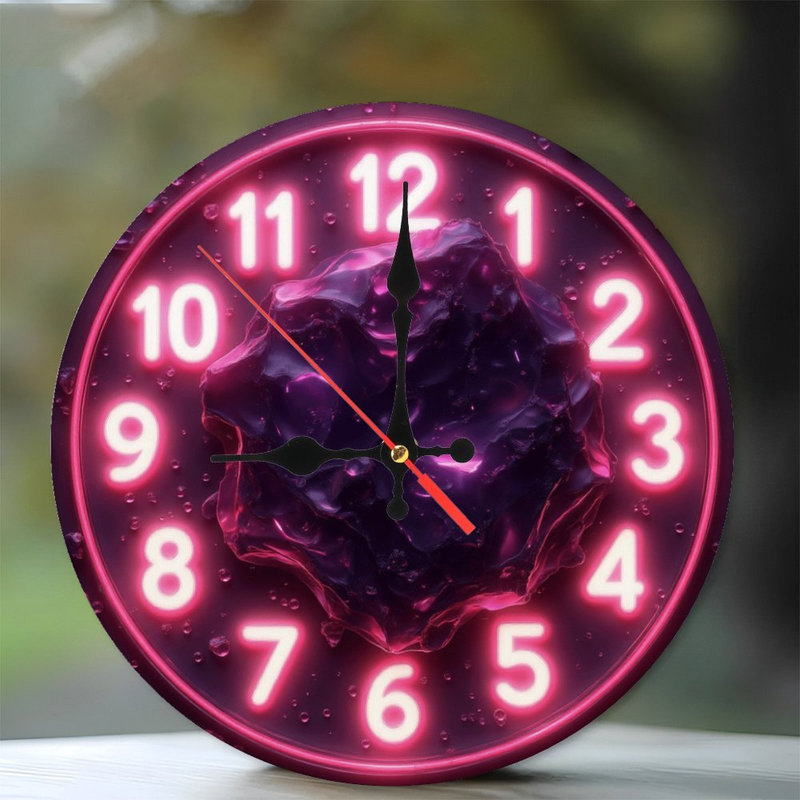 Horloge météorite mauve brillante
