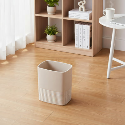 Poubelle de salle de bain beige en grès de 2 gallons, robuste et durable, polyvalente pour la décoration et le rangement.