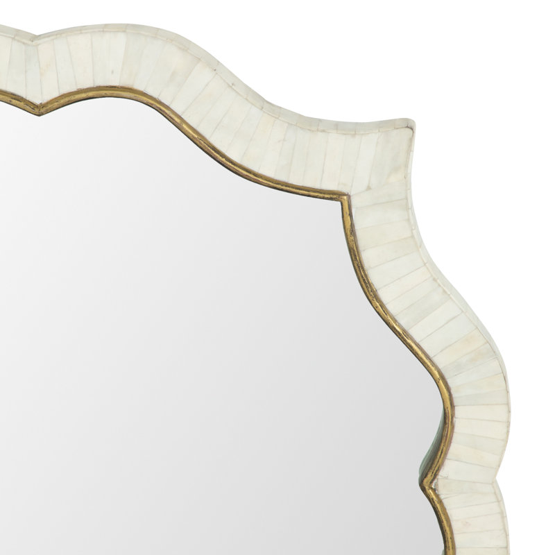Laurette Mirror