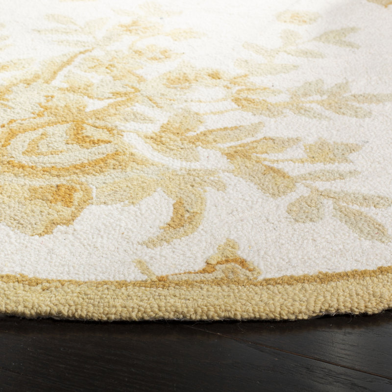 Hollander Hand-Hooked Wool Gold Area Rug, Round 4'