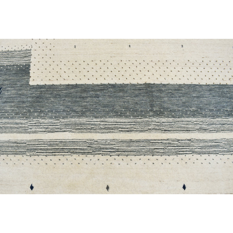 Hand Knotted Area Rug in Natural/Gray/Ivory, Rectangle 4' x 6'