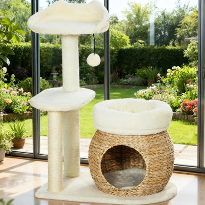 Arbre à chat de 79 cm avec poteaux à griffer, plateforme et couchages confortables, fabriqué en velours doux naturel, convient pour 1 à 2 chats. Structure en deux matériaux, revêtement en velours.