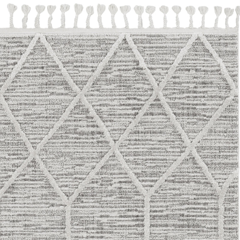 Geometric Tufted Ivory/Gray Area Rug, Rectangle 5' x 8'