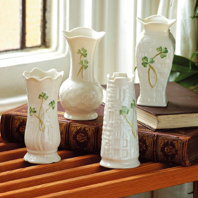  Ensemble de quatre mini vases Shamrock
