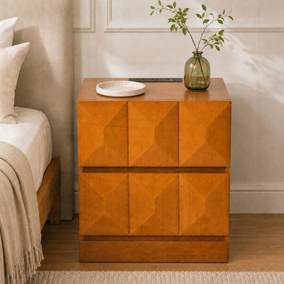 Grande table de chevet moderne avec station de charge, larges tiroirs de rangement de table de chevet en bois, grande table de bout en bois naturel moyen pour la chambre à coucher et le salon