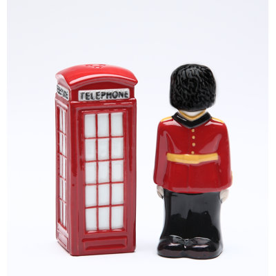 Cosmos Gifts England Guardsman and Phone Booth 2-Piece Salt and Pepper Set