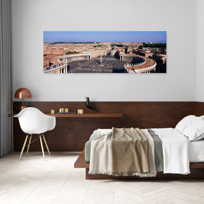 Vue à angle élevé d'une ville, place Saint-Pierre, Cité du Vatican, Rome, Italie, architecture contemporaine abstraite, art mural