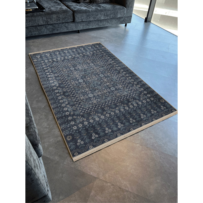 Tapis décoratif à motif floral frangé à motif floral bleu marine, Rectangle 2 pi 8 po x 5 pi