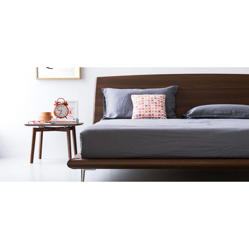 Platform Bed, Queen, Walnut