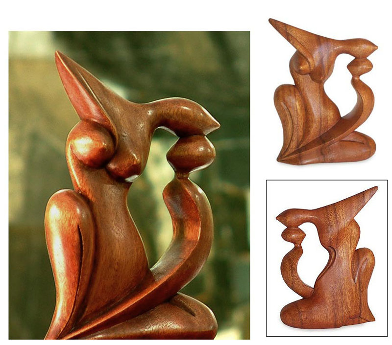 Holten Figurines & Sculptures