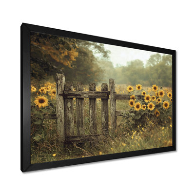«Dontra Sunflowers At The Pasture Gate» - Art mural tournesols