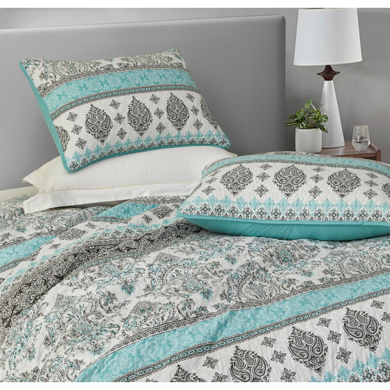 Herald Printed Boho Damask Microfiber Quilt Set, Queen Quilt + 2 Standard Shams, Black/White/Aqua Blue Damask