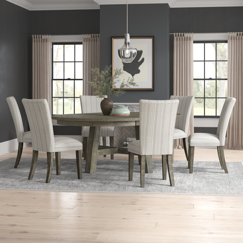 Ensemble de salle à manger extensible en bois de pin massif Verdonna, 7 pièces : table, 6 chaises