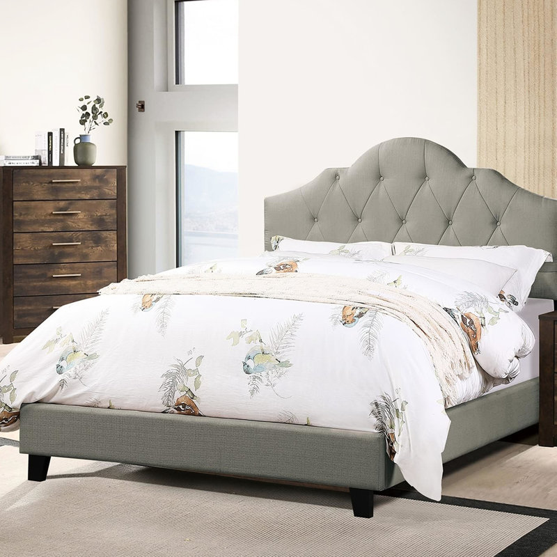 Très grand lit moderne, revêtement en polyfibre gris, cadre de lit en bois, tête de lit tapissier transitionnelle orientable, gris