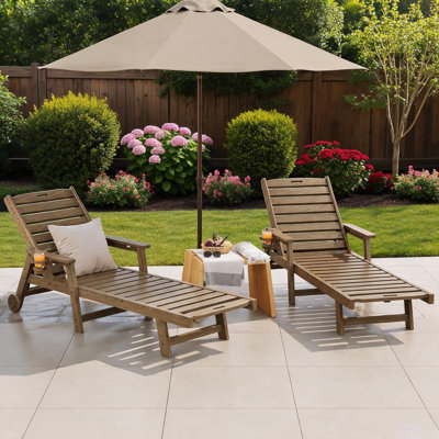 Ensemble de 2 chaises longues surdimensionnées en PEHD avec roulettes, fauteuil inclinable réglable à 5 positions pour patio et porte-gobelet amovible, brun