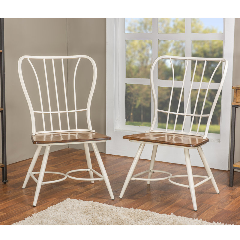 Chaise Criswell, Blanc