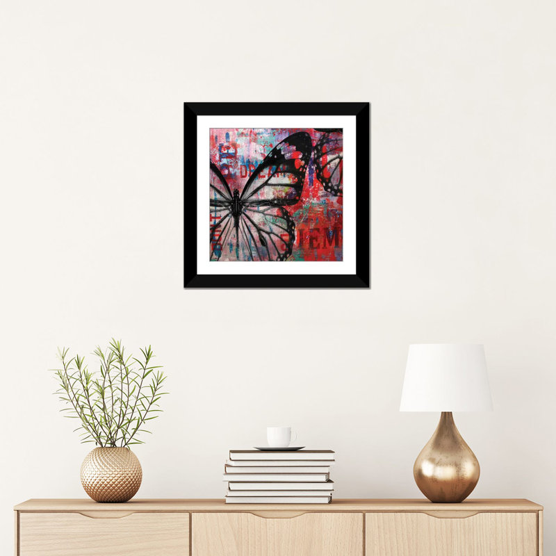 «Butterfly IV», impression sur toile, H 16 po x l 16 po x P 1 po, Papier d'art encadré noir, Blanc