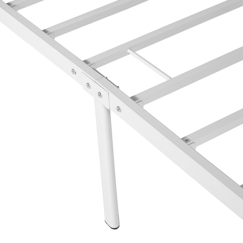 Crownover Metal Platform Bed Frame Mattress Foundation with Victorian Style Headboard/Footboard, Full, White