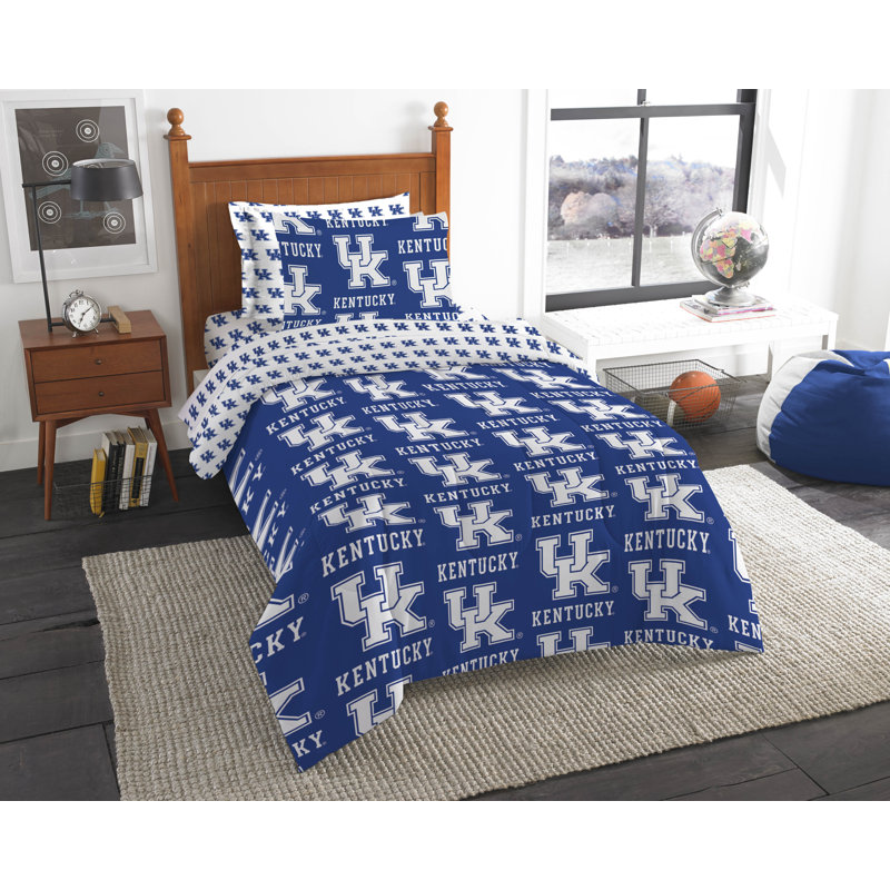 Polyester Comforter, NCAA University of Kentucky
