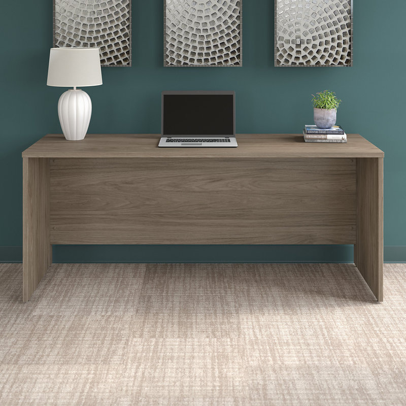 Bureau 72 "Office 500, Hickory moderne