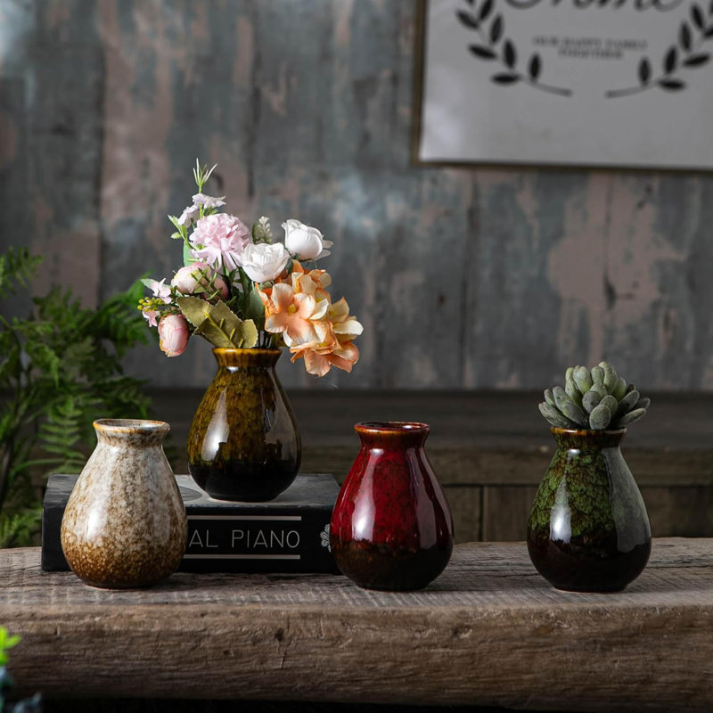 Glazed Plain Flower Bud Vase