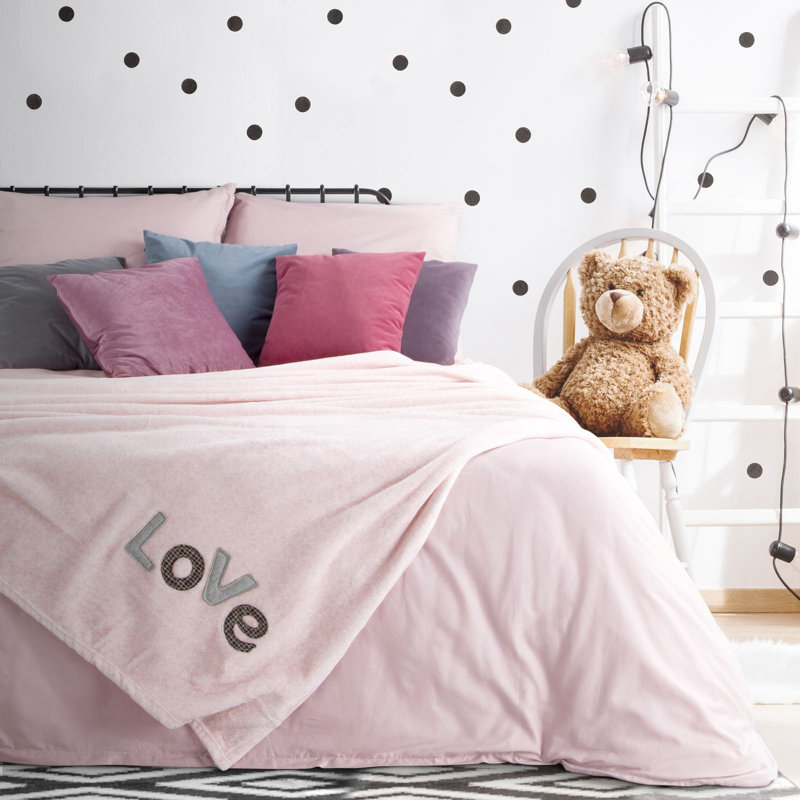 Jorja Polyester No Pattern Bedspread
