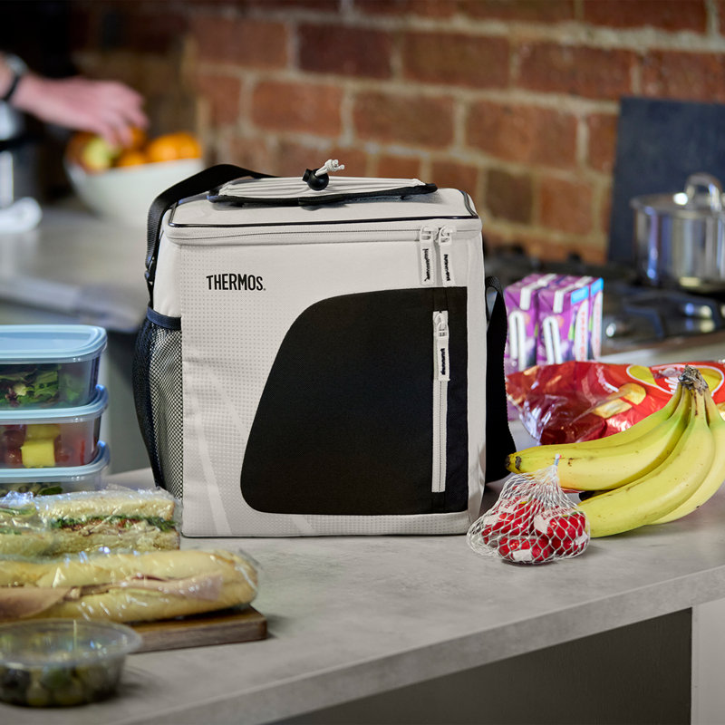 Thermos Radiance Family Cool Bag 17L - Green, White