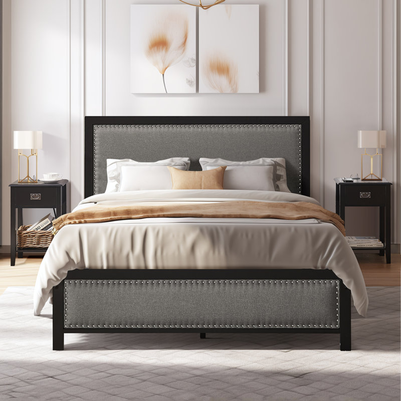 Tontouta 3 Piece Bedroom Set Upholstered Bed Platform with 2 Charging Station Nightstands Bedside, Queen
